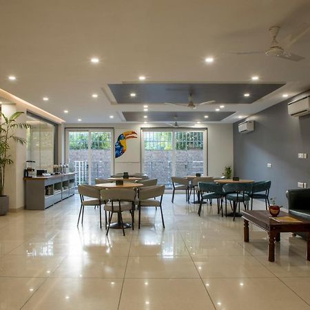 Perch Service Apartment-Mg Road คูร์เคาน์ ภายนอก รูปภาพ