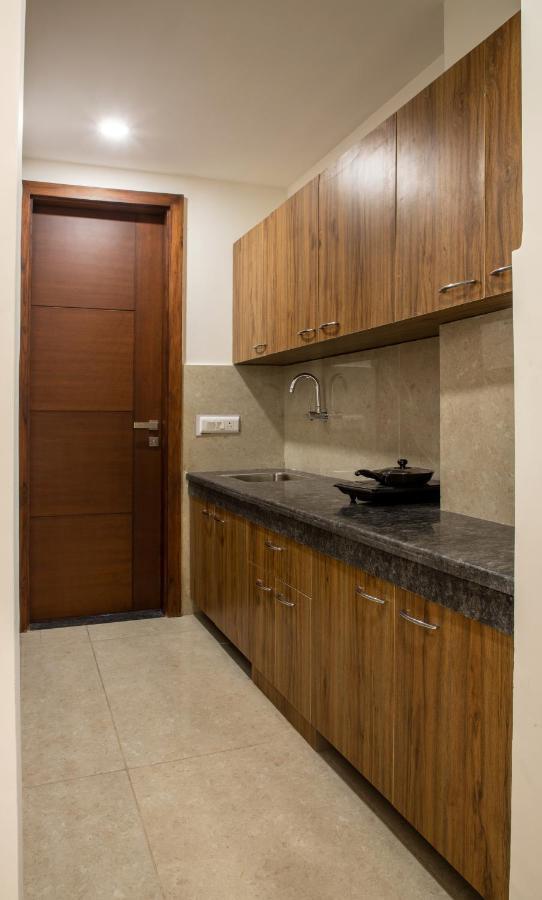 Perch Service Apartment-Mg Road คูร์เคาน์ ภายนอก รูปภาพ