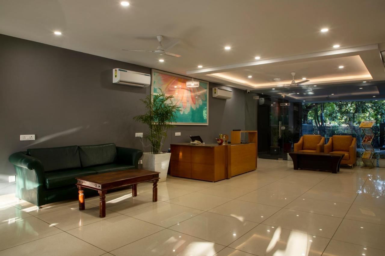 Perch Service Apartment-Mg Road คูร์เคาน์ ภายนอก รูปภาพ